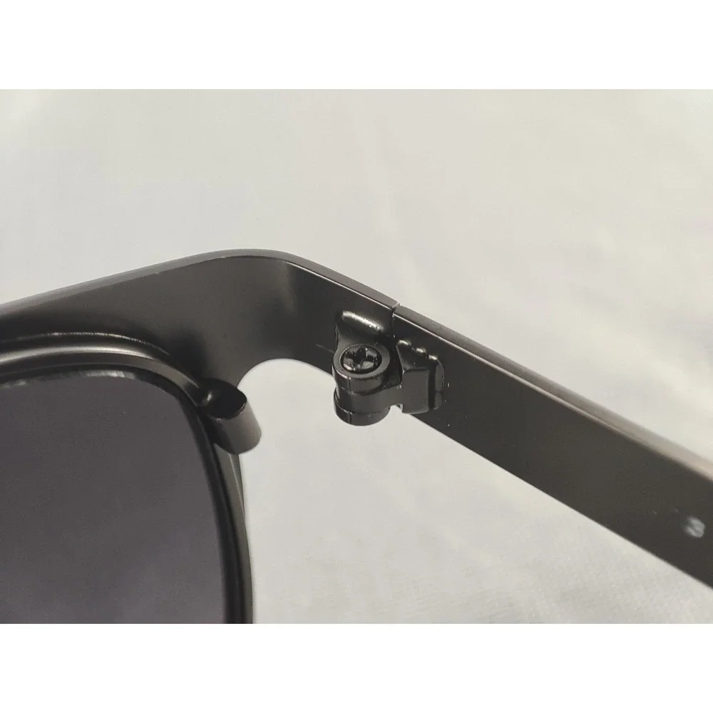 Kenneth Cole Reaction KC1329 09B Men's Sunglasses Gunmetal Rectangle 57mm NWT